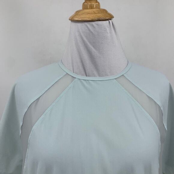 Athleta T Shirt Womens M Medium Sky Ultimate Hybrid Short Sleeve Mesh Panels - Picture 3 of 12